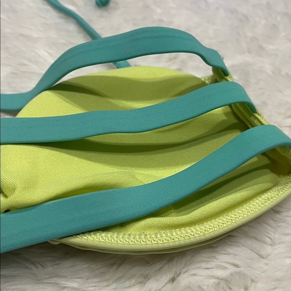 Hollister Aqua and Lime Bikini Top - Picture 4 of 7